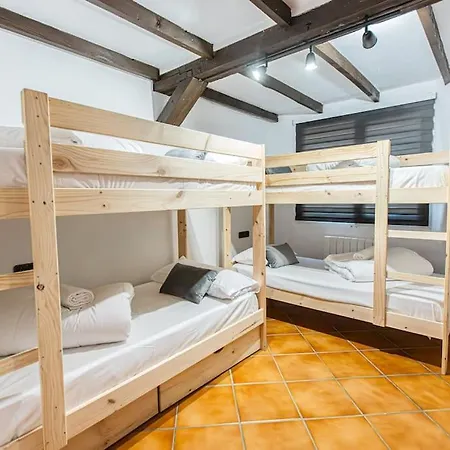 Holidays. Europa 8 Personas. 3 Dormitorios. C7 Apartamento *