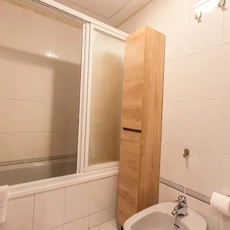 Apartamento Europa C7 3